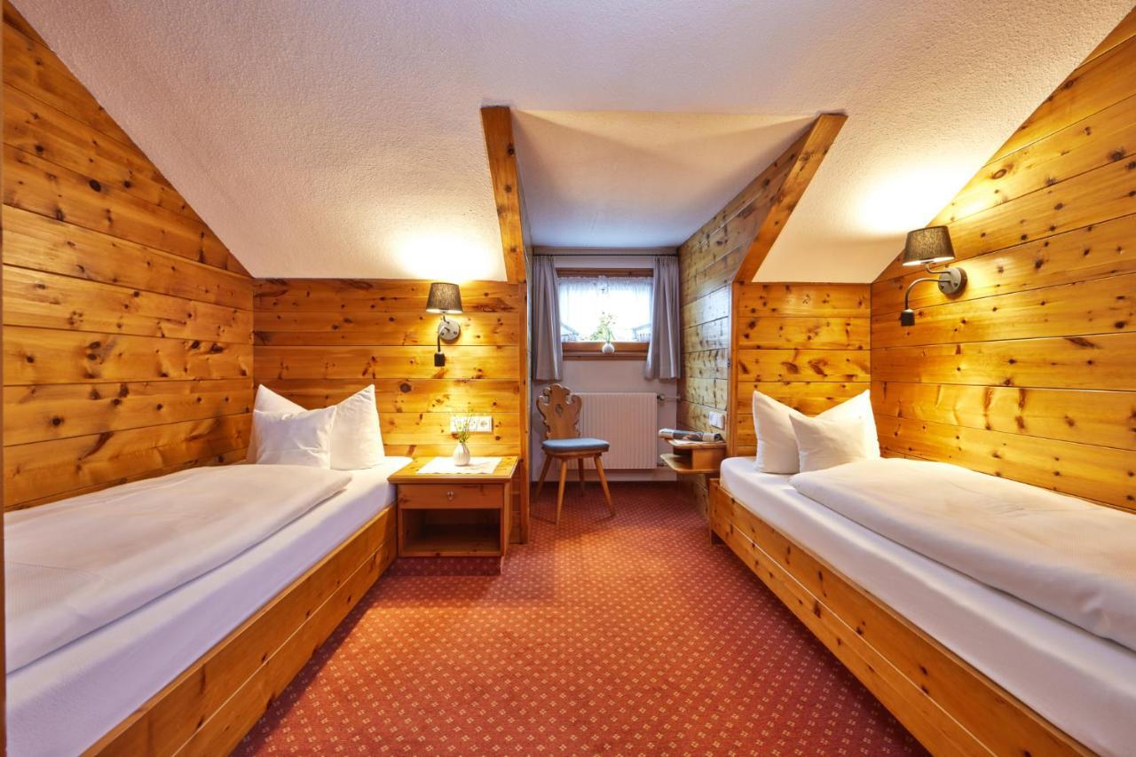 Gaestehaus Sonnenheim Митенвалд Екстериор снимка