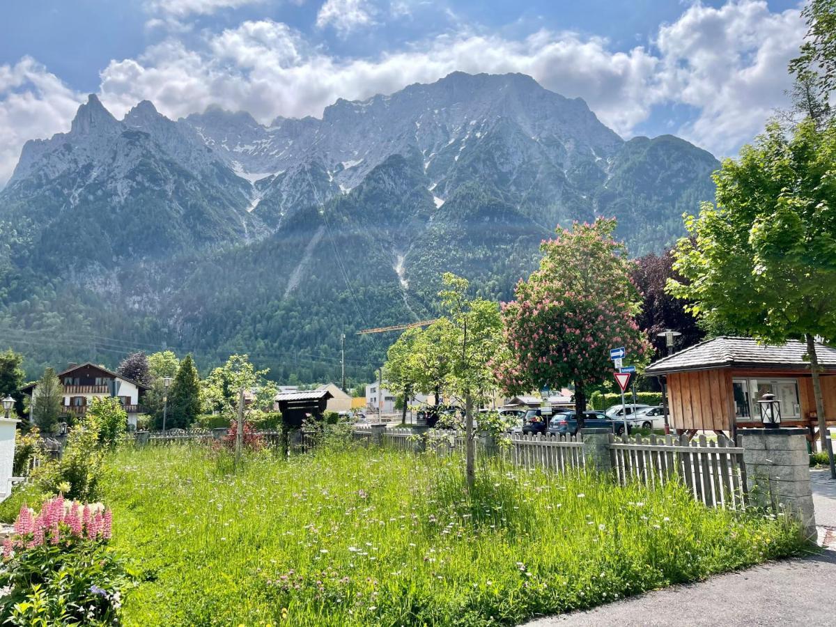 Gaestehaus Sonnenheim Митенвалд Екстериор снимка
