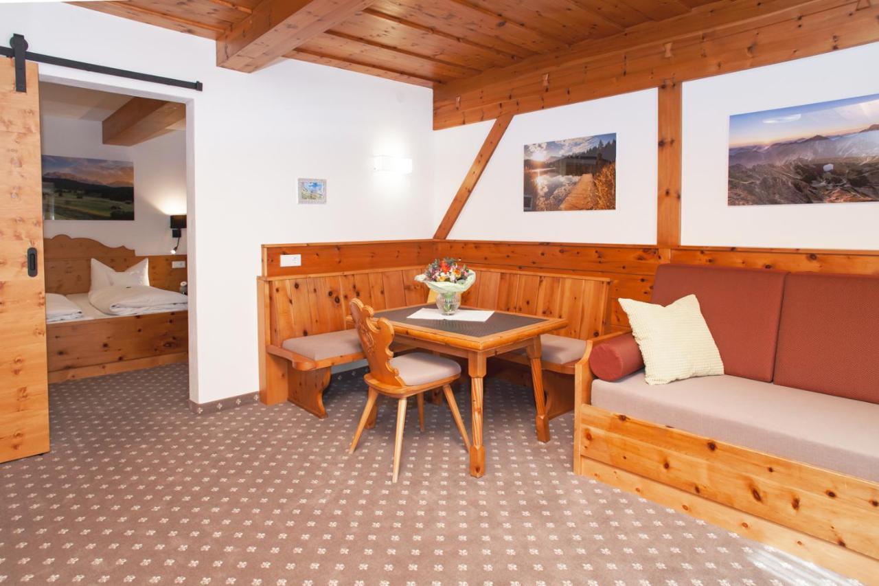 Gaestehaus Sonnenheim Митенвалд Екстериор снимка