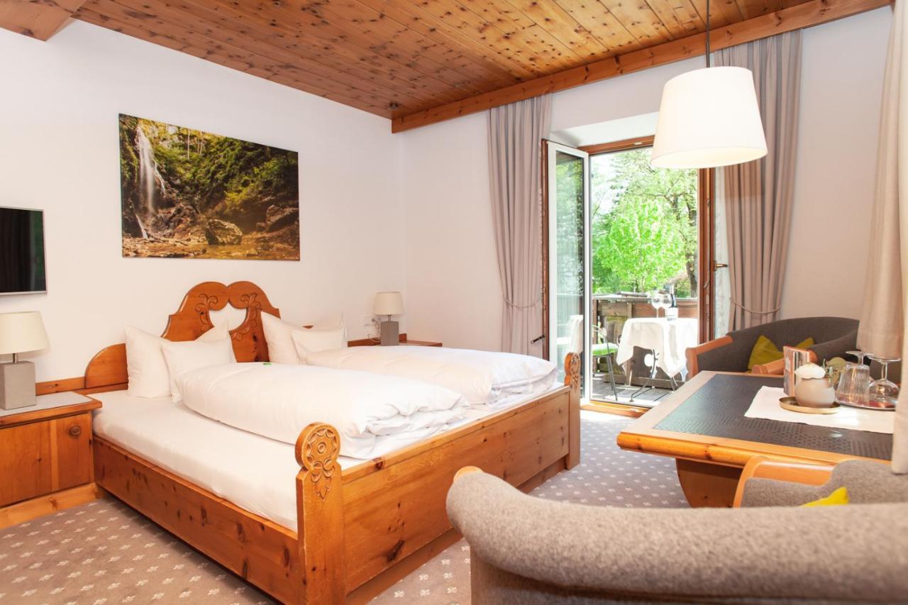 Gaestehaus Sonnenheim Митенвалд Екстериор снимка