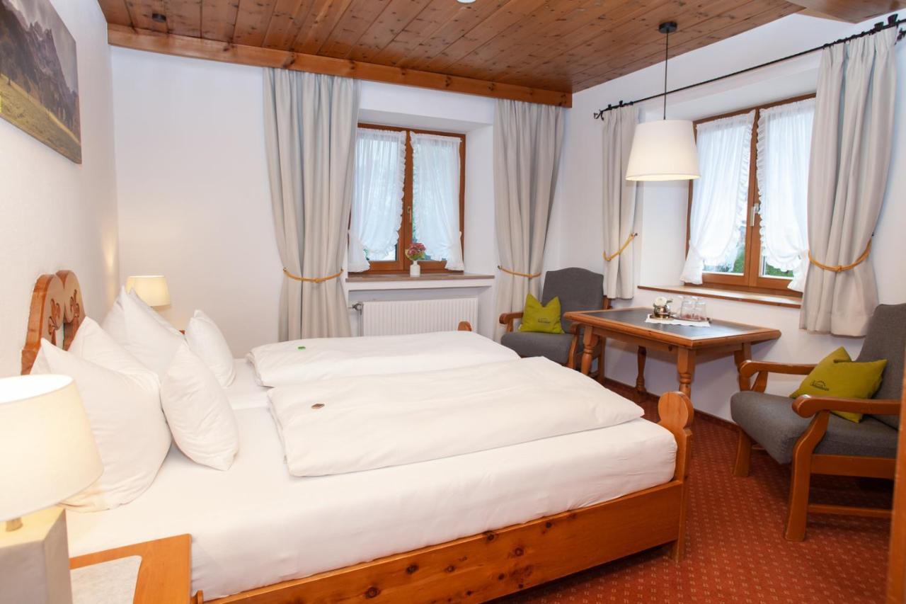Gaestehaus Sonnenheim Митенвалд Екстериор снимка