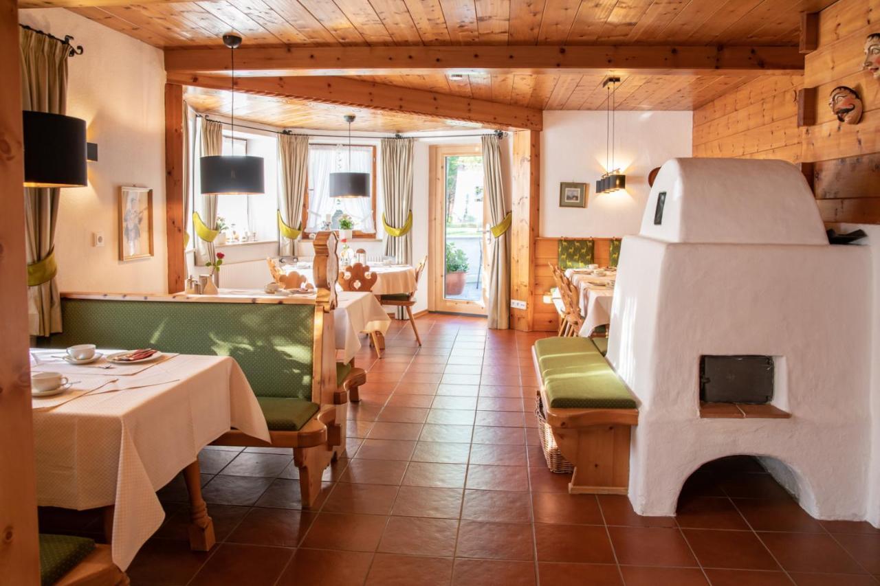 Gaestehaus Sonnenheim Митенвалд Екстериор снимка