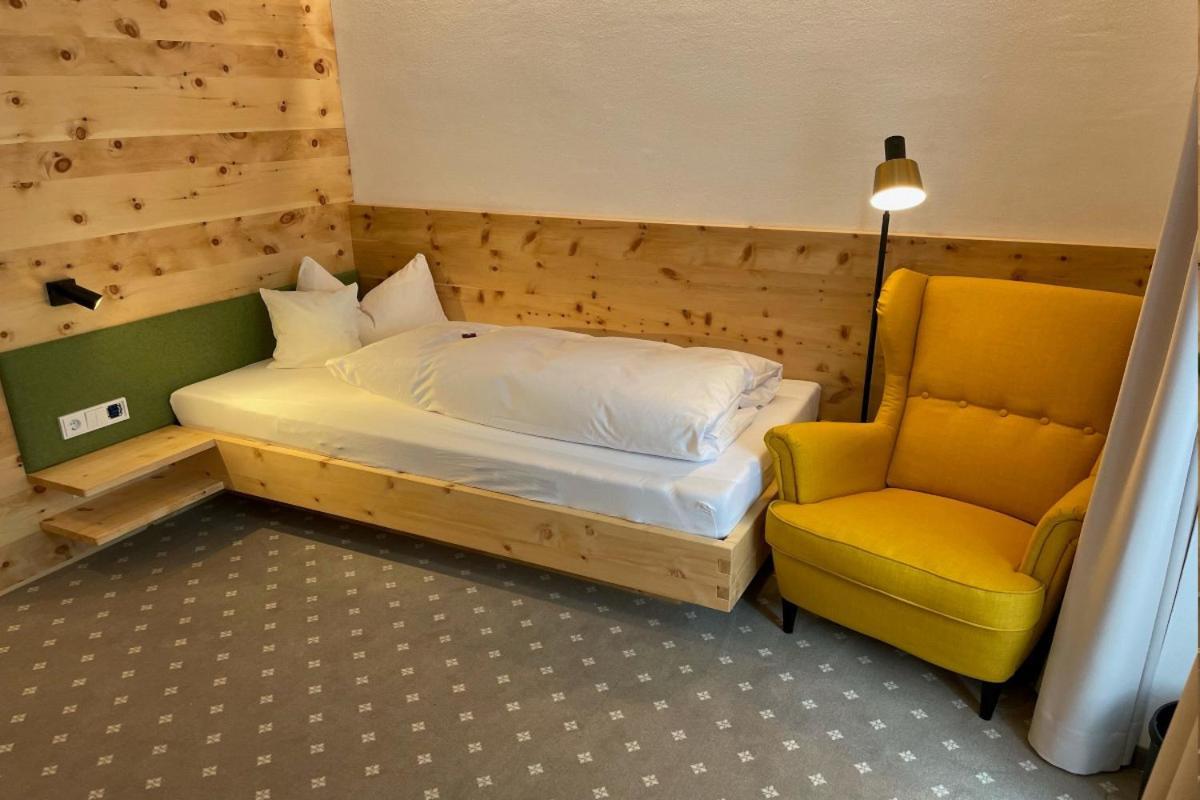 Gaestehaus Sonnenheim Митенвалд Екстериор снимка