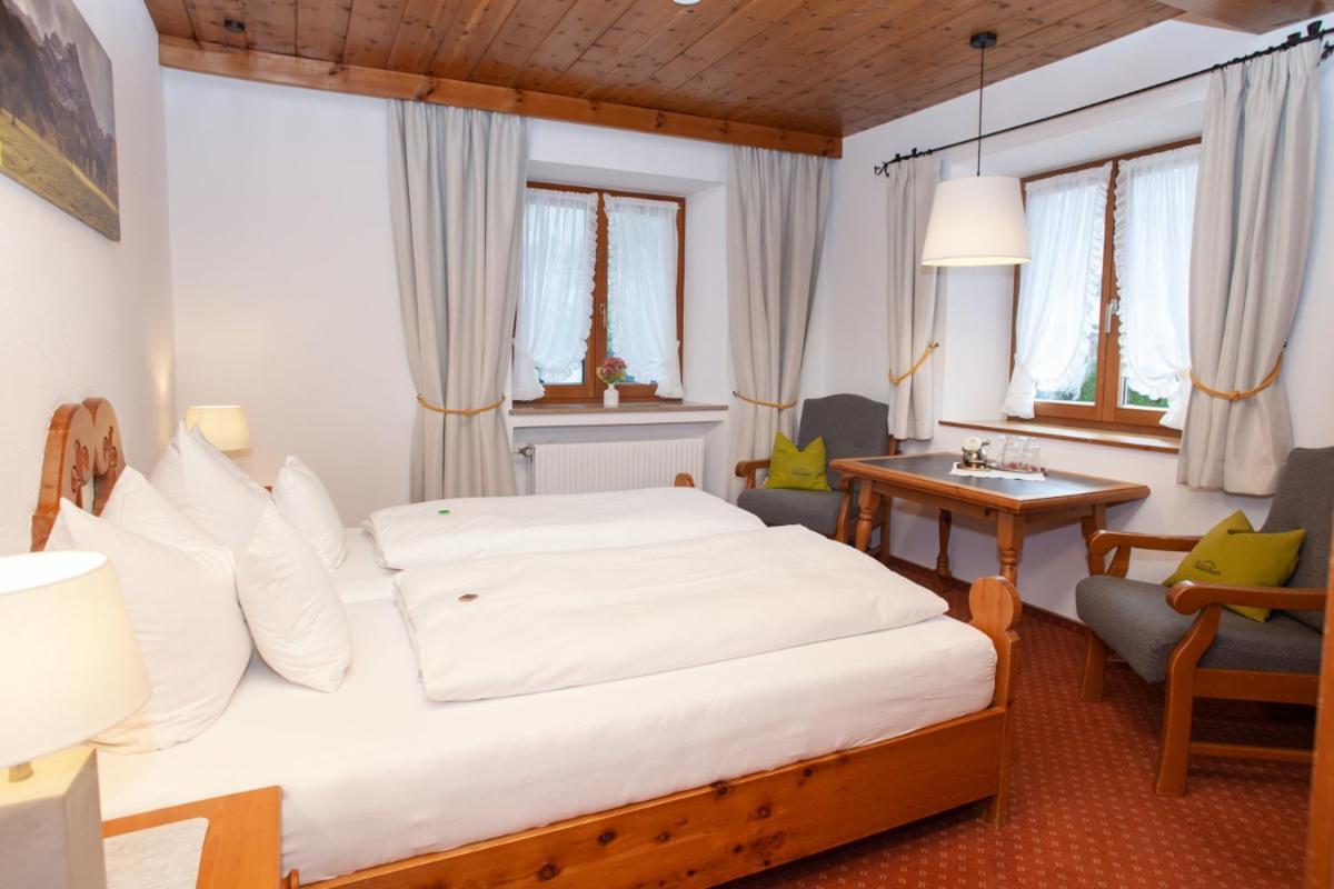 Gaestehaus Sonnenheim Митенвалд Екстериор снимка