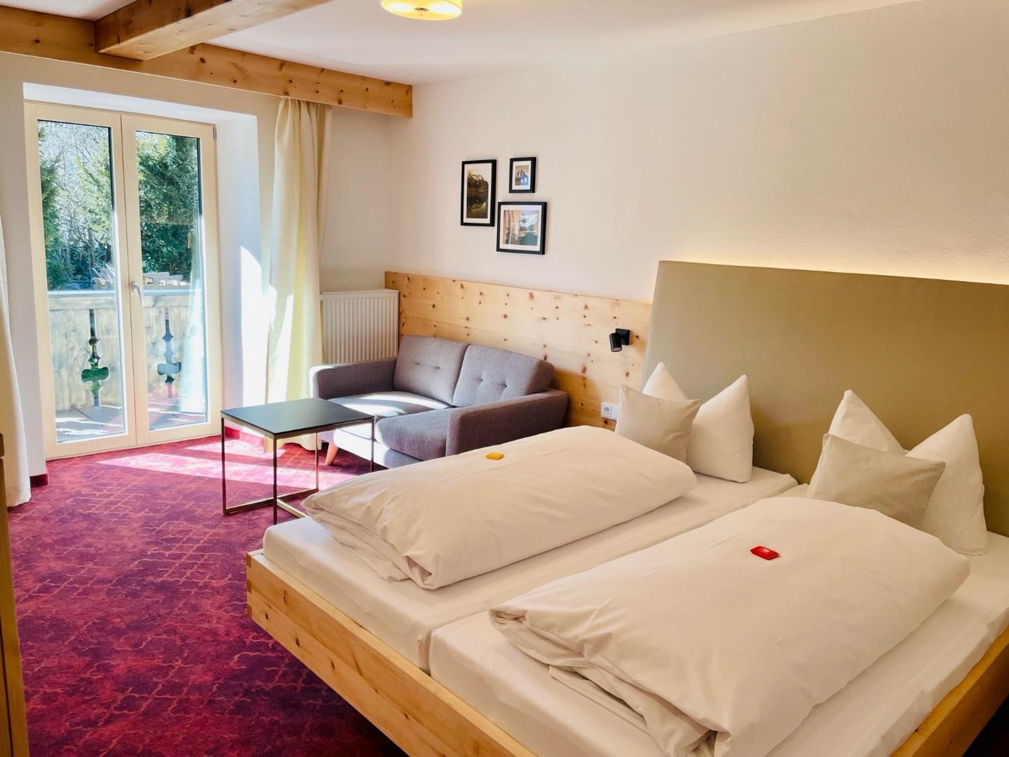 Gaestehaus Sonnenheim Митенвалд Екстериор снимка